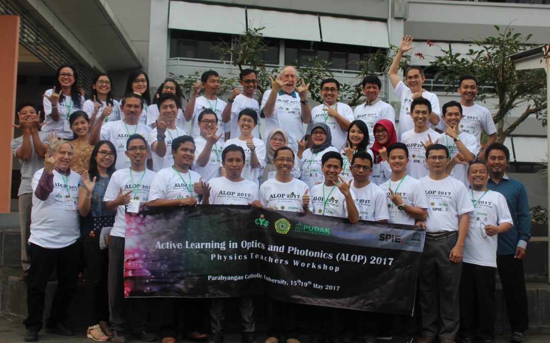Workshop on Active Learning in Optics and Photonics (ALOP) 2017